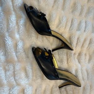 Nine West Peep Toe Sandal } Size: 10